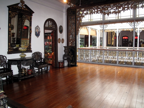 Inside the Pernakan Mansion